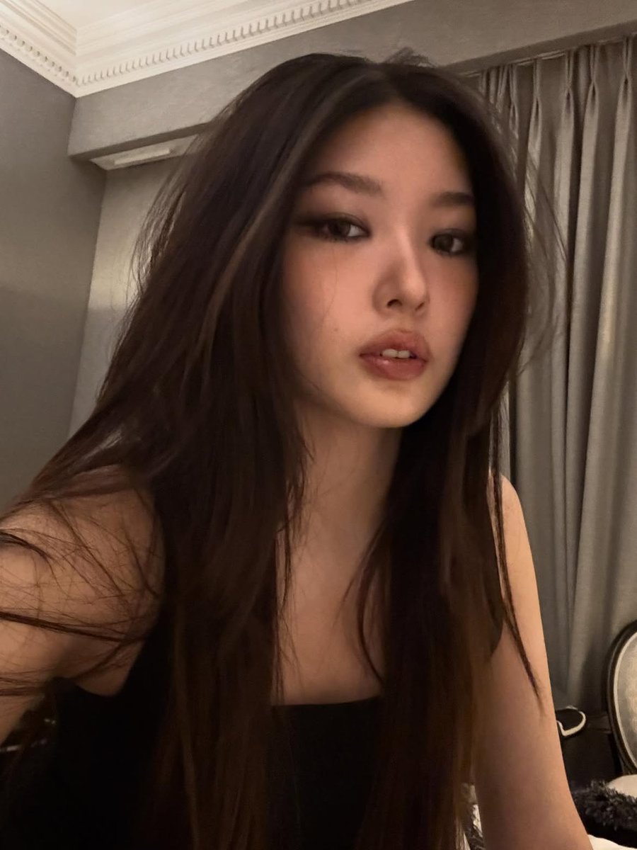 yxccvks2's tweet image. 근데 지금이랑 비교해보면
성장형인게 눈에 보여서 감격스러울 정도