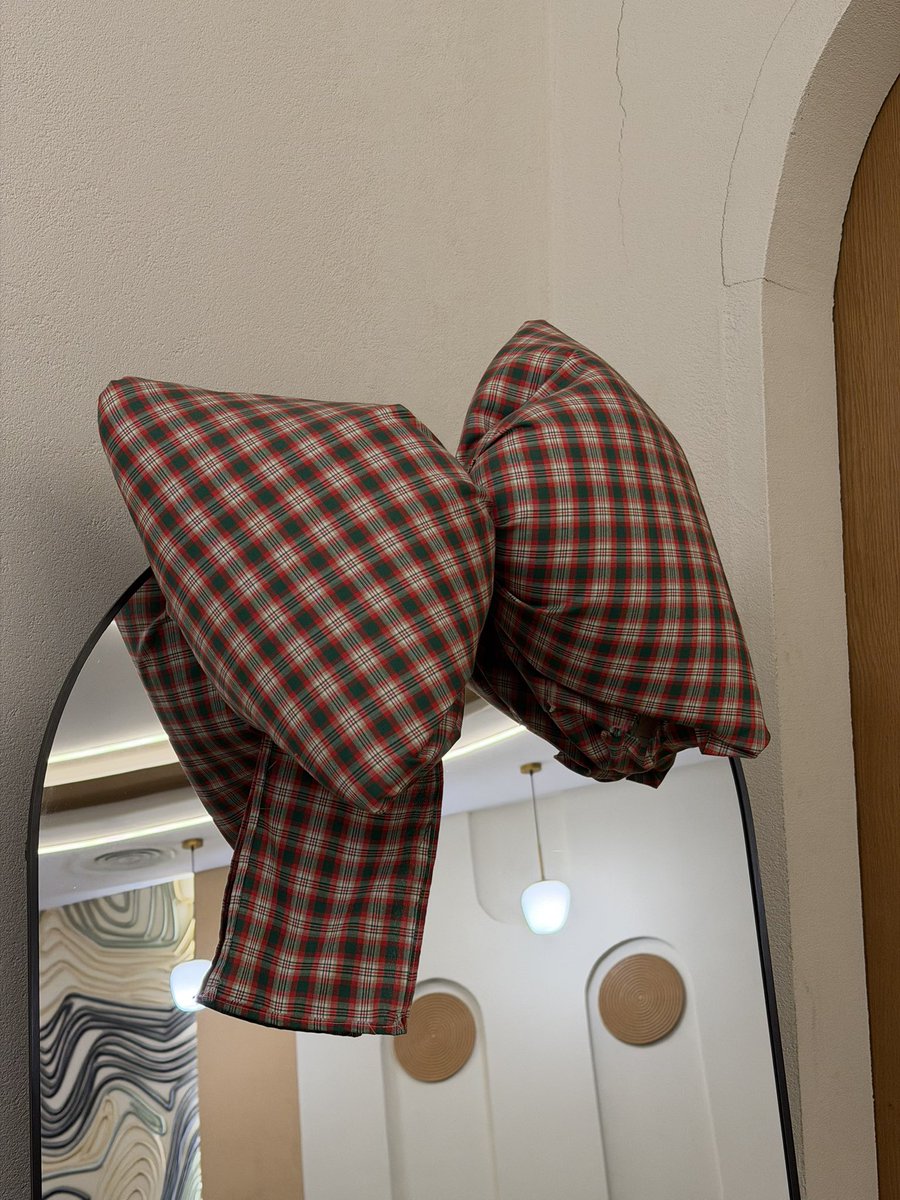 _abr12's tweet image. Hot chocolate 
           🤍🪄