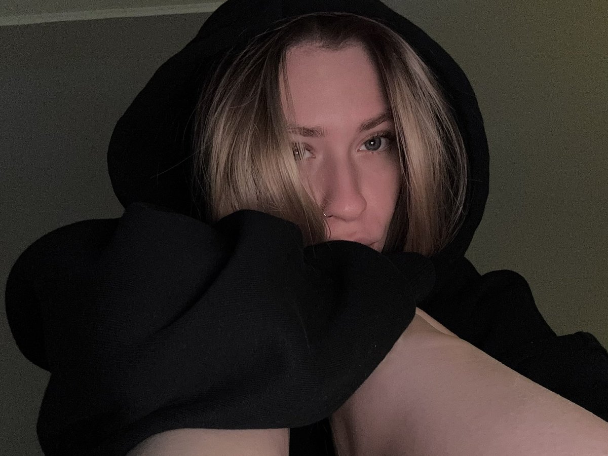 henaky (@henakyy) on Twitter photo 