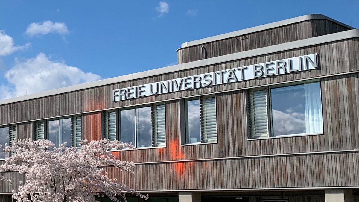 J. J. Molloy Lab tweet media