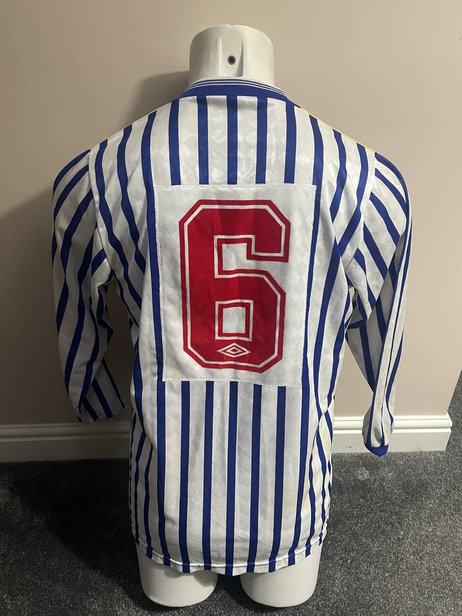 Clarkes Bar tweet media