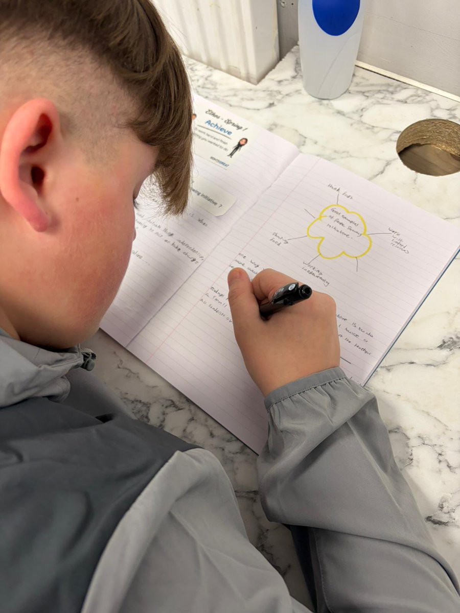 reintegreat's tweet photo. ππ This morning in our Pixl Edge theory lesson, our KS3 students learned all about using their own initiative! π‘β¨ They explored how taking initiative can empower them and help in their journey to success! ππͺ Keep up the great work, KS3! ππ
#PixlEdge #StudentSuccess #IcanDoIt