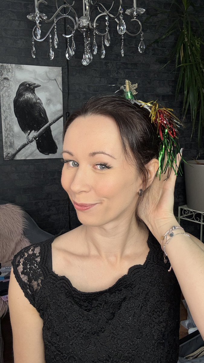 Ronya_Rabe tweet media