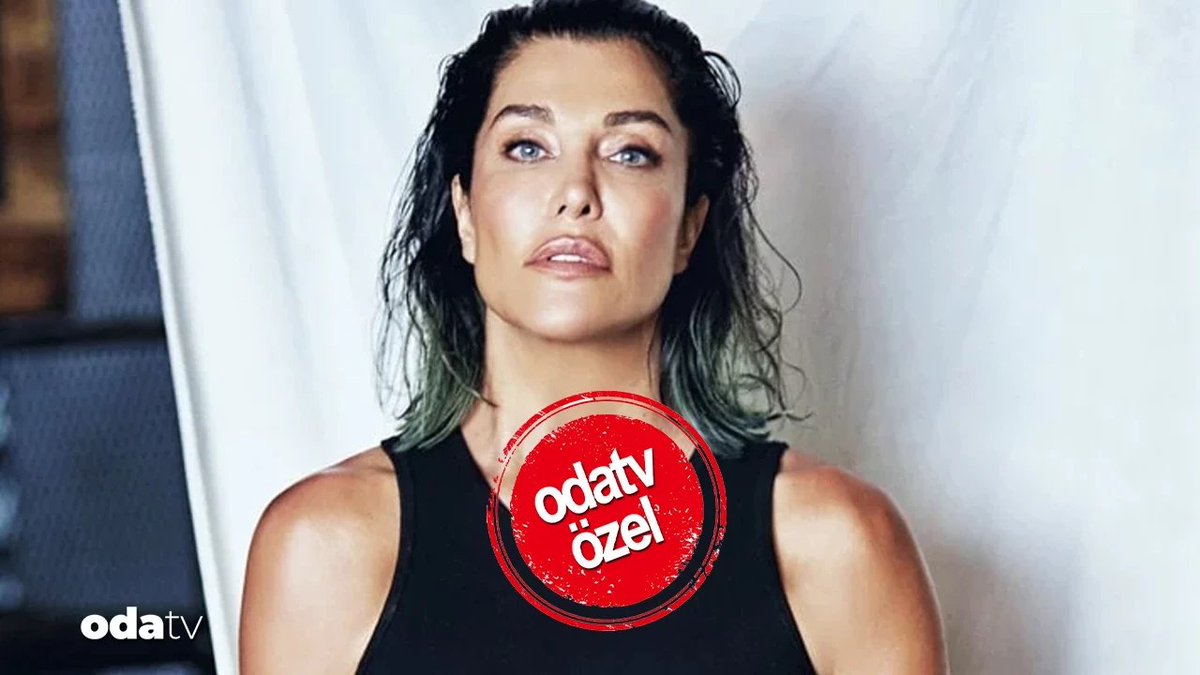 odatv's tweet image. Deniz Akkaya hapse giriyor: Eski manken Deniz Akkaya, sunucu Seda Akgül'e yönelik mahkemece verilen koruma kararını ihlal ettiği için üç gün zorlama hapis cezasına çarptırılmıştı. Karara itiraz eden Akkaya'nın hapis cezası kesinleşti. Akkaya, üç gün zorlama hapsi yatacak. İşte o…