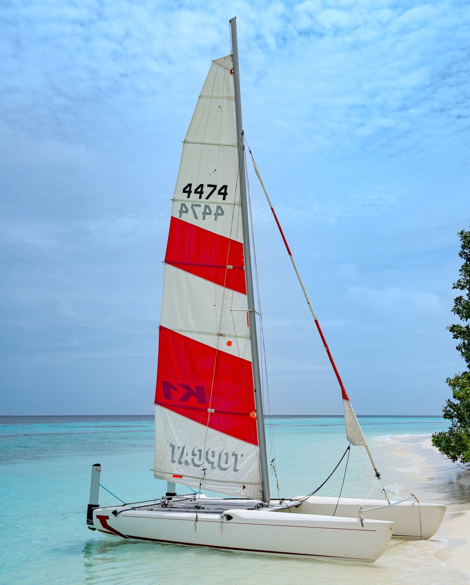 Whether you’re learning the ropes or ready to explore, our catamaran rentals and lessons let you experience the Maldives from a new perspective.

More info: komandoo.pulse.ly/mpha998bos

#Maldives #VisitMaldives #Catamaran #Paradise #KomandooMaldives