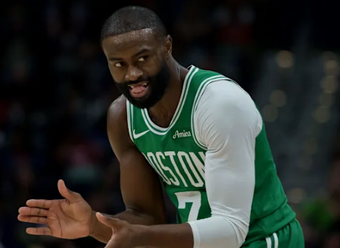 CelticsLead's tweet photo. THE BEST TWO-WAY PLAYER IN THE LEAGUE RIGHT NOW https://t.co/itxKhlLZ9d