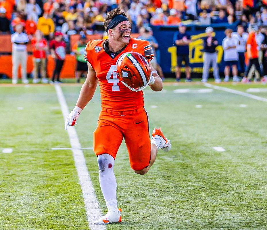 𝑵𝑬𝑾𝑺: Bowling Green transfer LB Gideon ESPN Lampron has committed to Colorado.

The first-team All-MAC selection racked up 119 tackles and 17.5 TFLs in 2025. 

Big pickup at a position of need for the Buffs.