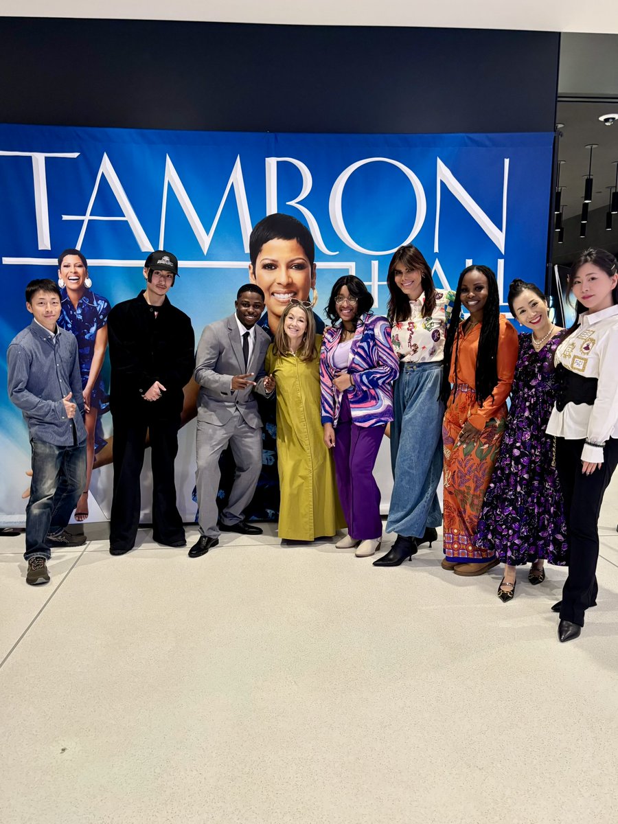 BerkeleyCollege's tweet image. From the classroom to the studio. 🎥 Our Berkeley College Fashion students attended multiple tapings of the @TamronHallShow last year, gaining real-world industry experience. We're grateful for opportunities that help our students learn and grow. #ExperientialLearning