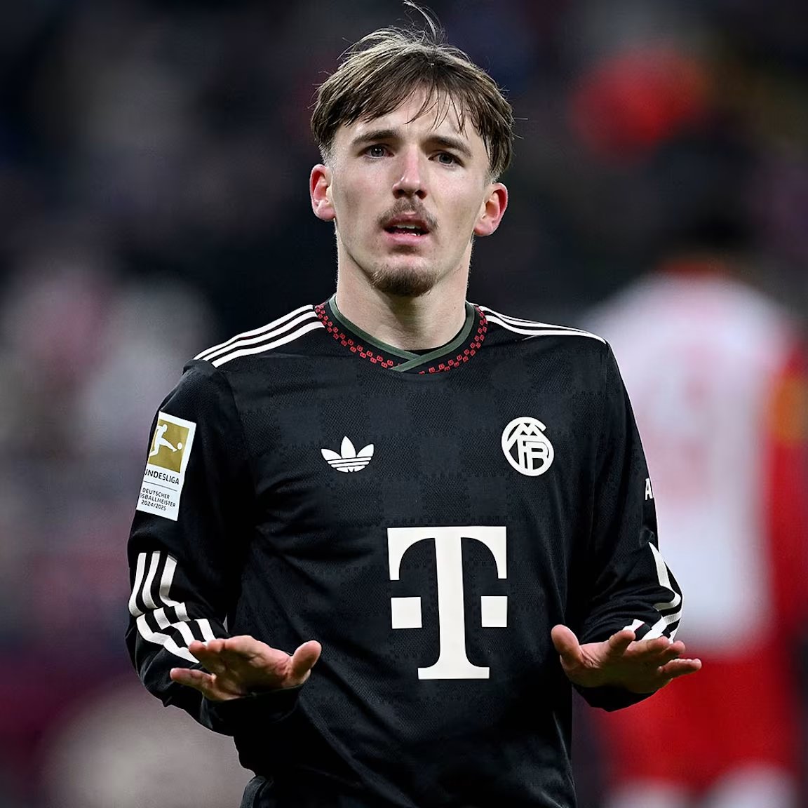 fcbayern_2's tweet image. إحتفال كارل بهدفه الأول!