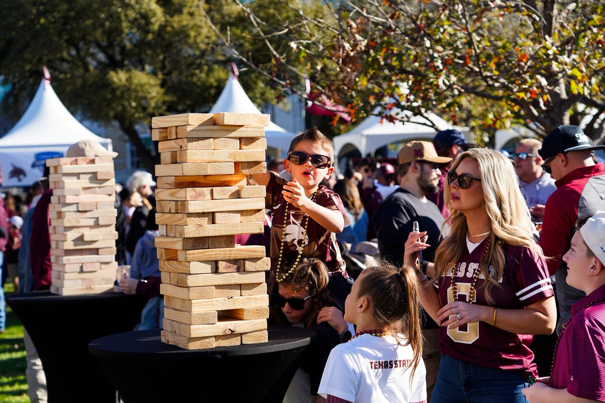 txstatealumni tweet picture