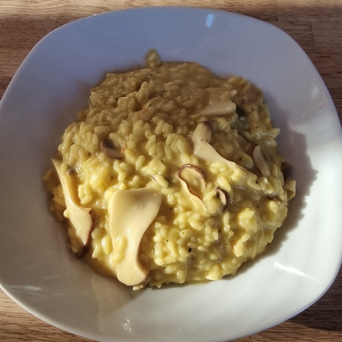 Schlafschaf des Todes tweet media