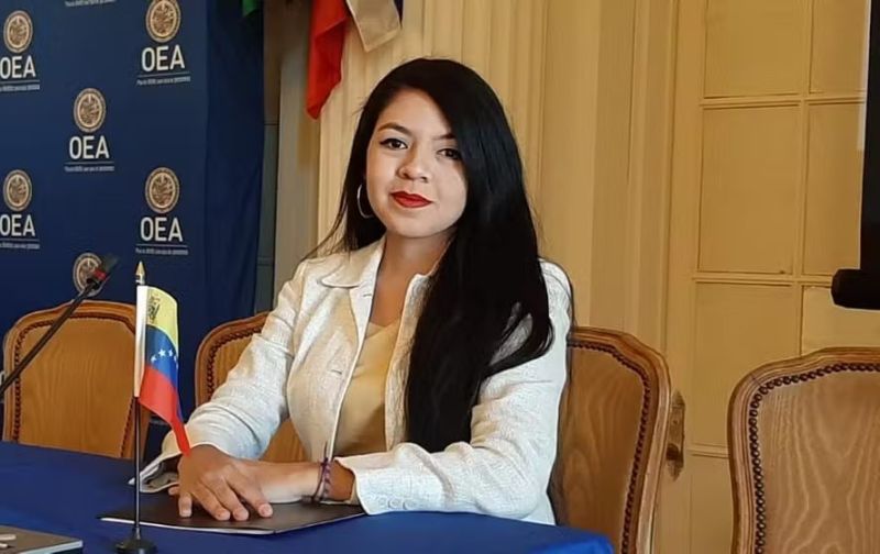 My friend <a href="/mariaoropeza94/">María Oropeza</a> is being tortured there RIGHT NOW.

<a href="/realDonaldTrump/">Donald J. Trump</a> please help release her and the other political prisoners.

She's a young woman whose only "crime" was witnessing election fraud.