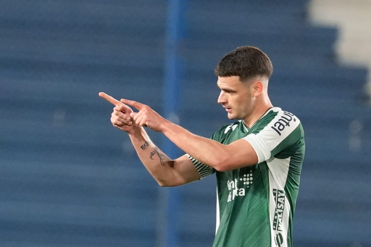 Alvaro López jugará en Albion durante el 2026. Extiende su contrato con Plaza Colonia y llegará a préstamo al Pionero. Es la 4ª alta para Federico Nievas. Viene de hacer 7 goles Alvaro López jugará en Albion durante el 2026. Extiende su contrato con Plaza Colonia y llegará a préstamo al Pionero. Es la 4ª alta para Federico Nievas. Viene de hacer 7 goles