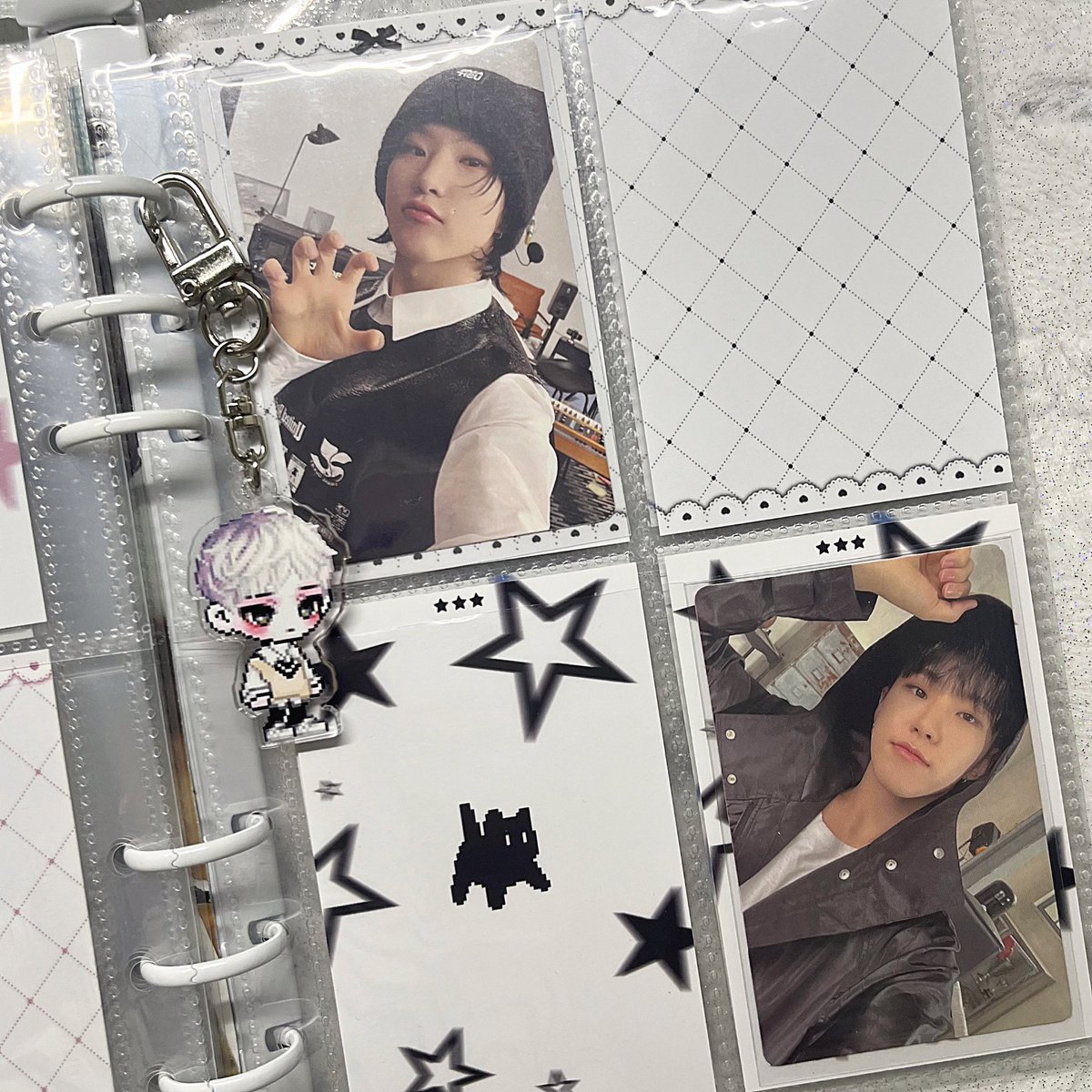 tiro_oxo's tweet image. #RT 추첨 한 분께 전색상 3set 드려요 ˚₊·

𖤐 바인더 대지 색상 3종 상시 판매 페이폼 𖤐
[ 𝘽𝙇𝘼𝘾𝙆 / 𝘽𝙇𝙐𝙀 / 𝙋𝙄𝙉𝙆 ]

1set (16장) - 2,000원

📎 witchform.com/payform/?uuid=…