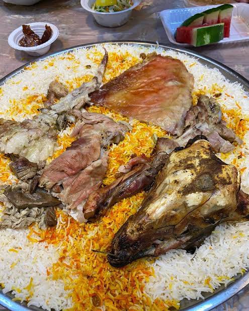 football_li5's tweet image. 🚨🚨🚨🚨🚨🚨🚨🚨🚨🚨🚨🚨🚨🚨🚨 

جنون .. كل شيء يخطر في بال المشجع سيكون حاضر!

• مميزات حضور المشجع النصراوي ضد القادسية:

✅ توصيل من بيتك إلى الملعب مجاني 'صد رد'
✅ قهوتك المفضلة مجاني
✅ حلا مجاني
✅ عشاء حنيذ مجاني 

😱😱😱😱😱😱😱😱😱😱😱😱😱