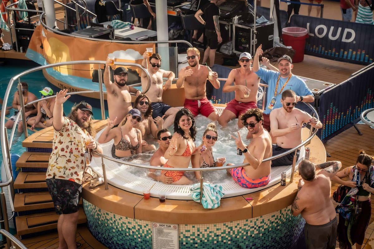 Fully Loaded Festival tweet media