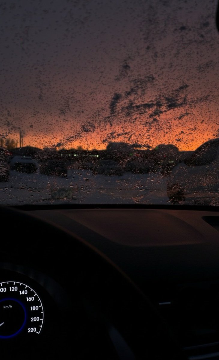 VhroCrypto tweet media