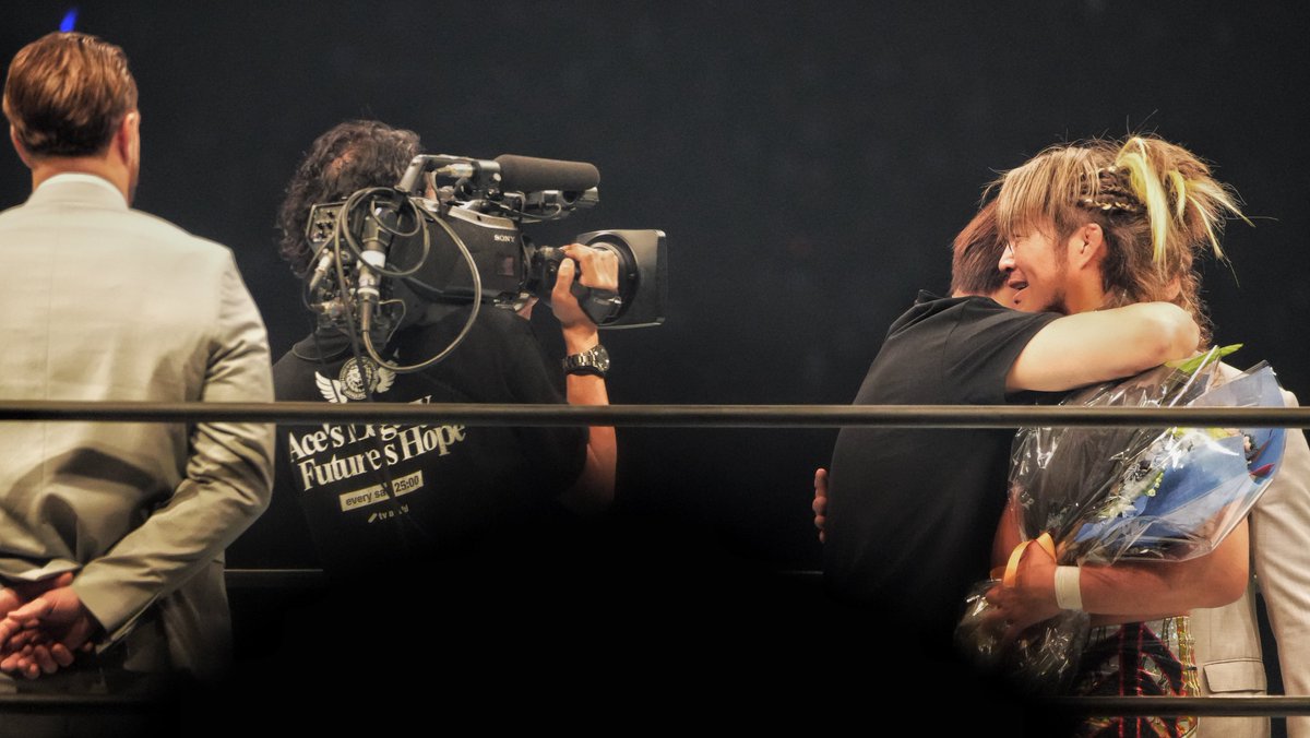 sayutian's tweet image. Loving moments ❤️

攝於2026.1.4  東京ドーム
#棚橋引退 
#棚橋弘至
#KennyOmega 
#KotaIbushi
#WillOspreay 
#njwk20