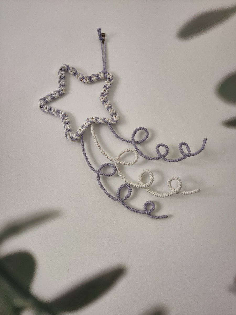 La douceur de l'étoile filante en macramé 🥰