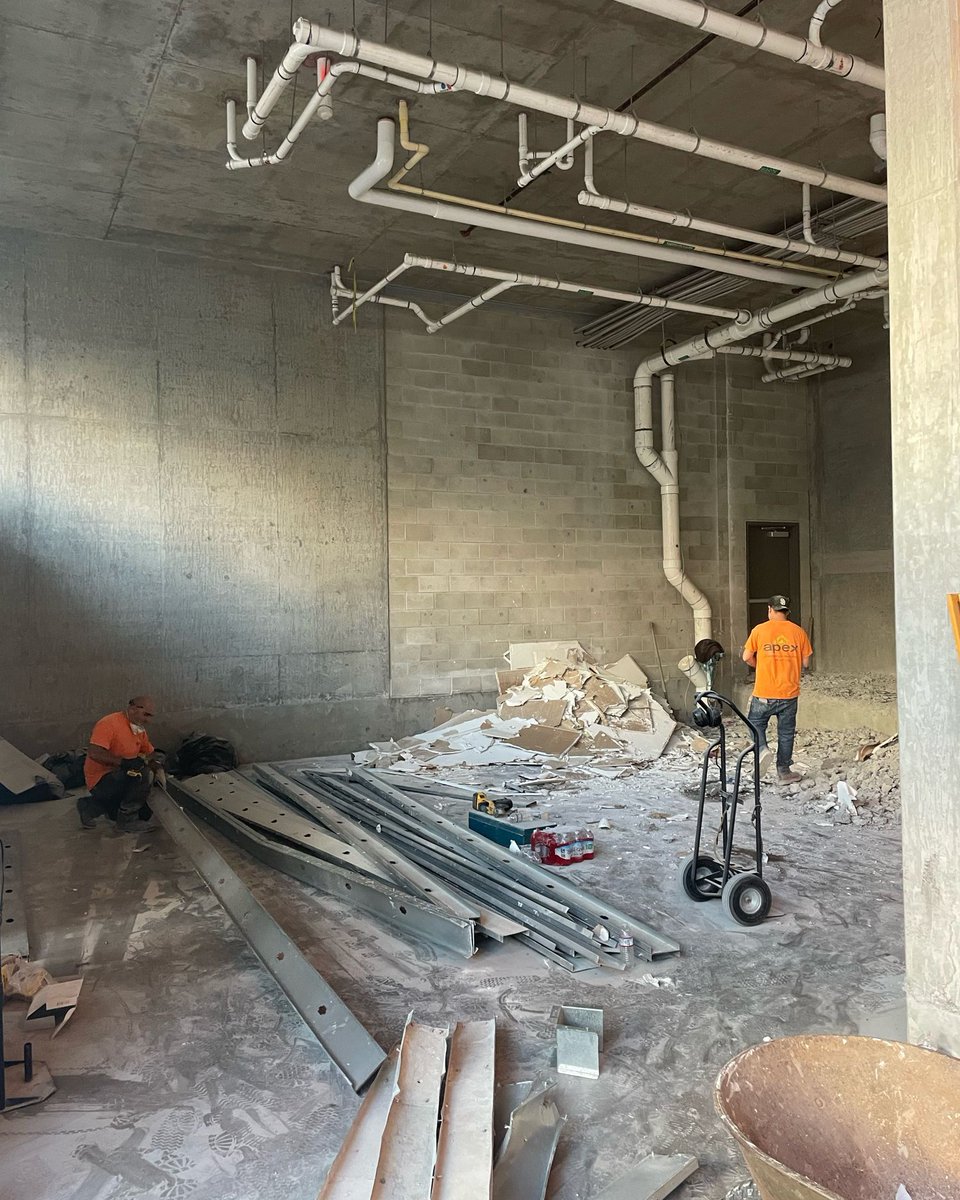 Apex Contracting tweet media