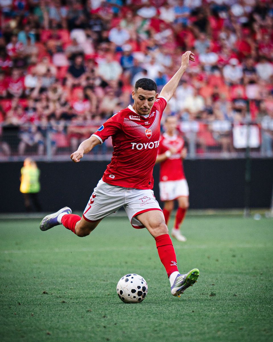 Valenciennes FC 🦢 tweet media
