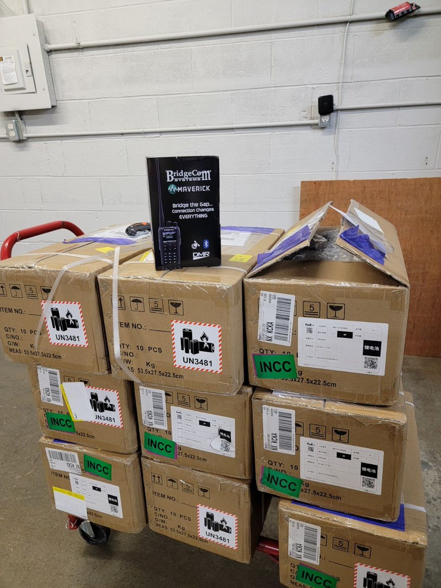 🎉 December shipment was delayed but finally here! 🎉

Can't wait to get these first 100 out! Next batch coming end of January! If you haven't ordered yet, get your order in soon so you can get in the queue! 🙌

➡️ Shop BridgeCom Maverick now: hubs.la/Q03ZGxNK0