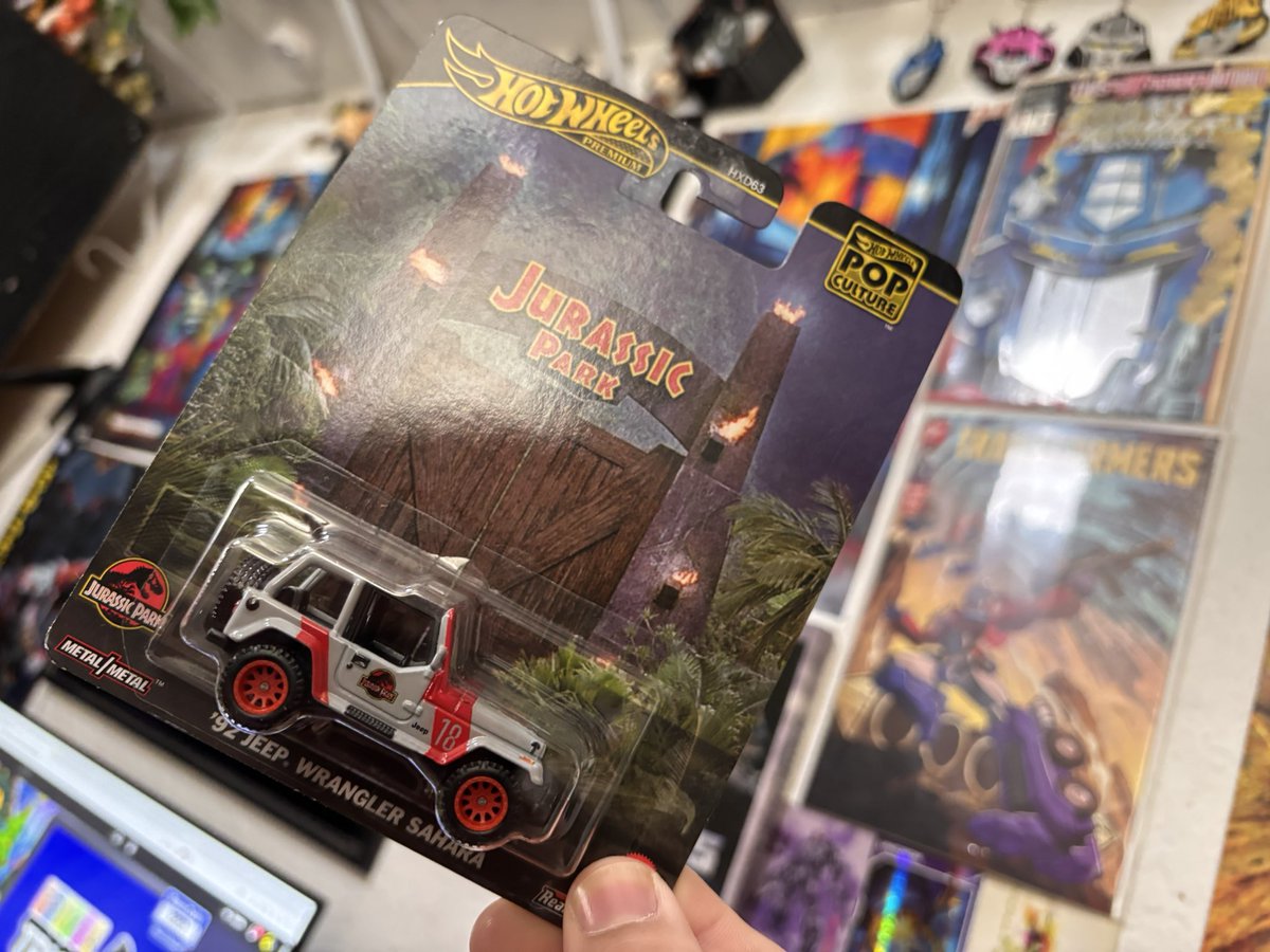 Finally found the new Jurassic Park Jeep Wrangler hot wheels !