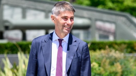 Luca_Cilli's tweet image. 🟡🔴 Il DS @OfficialASRoma #Massara: “Per #Raspadori si sono delle discussioni in corso con l’Atletico Madrid e il giocatore. Situazione in evoluzione, si svilupperà in tempi brevi.  Per #Zirkzee il cambio di allenatore al Manchester United può cambiare le cose. Non mi soffermo