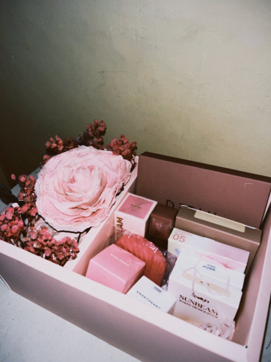 happy gf + happy bf= happy life! 🥰🫶🏻