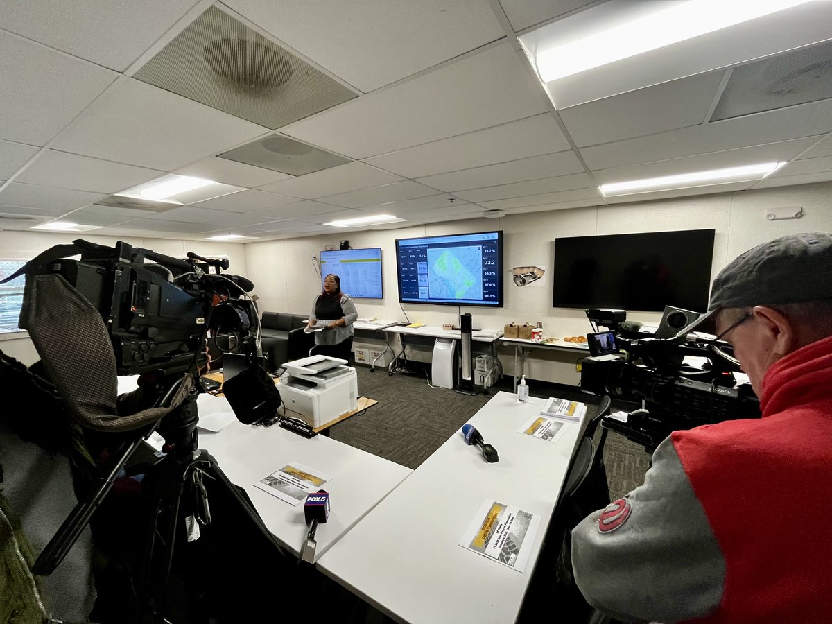 DCDPW's tweet photo. ❄️ Snow planning is in focus today!
Snow Czar Warnique West is walking media through the 2026 snow program, from road coverage to crew size and the fleet ready to respond. #WinterReadyDC #DPWorks4DC https://t.co/ZMK54bu58n