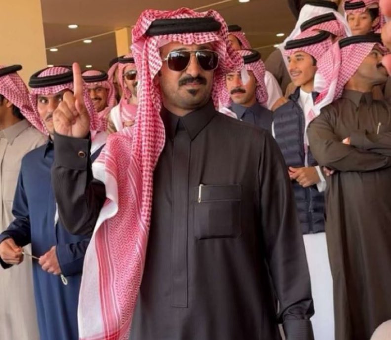 ملخص المراكز الاولى لـ ال جخدب في #مهرجان_الملك_عبدالعزيز_للإبل10 : 

مفاريد بكار #شعل : امارة الشعل خطوم 🥇
مفاريد بكار #وضح : حكومة البواتل 🥇 
دق بكار #حمر : من حيث لايعلمون 🥇
جل #شقح : الموت الحمر 🥇
دق قعدان #وضح : من حيث لا تعلمون 🥇