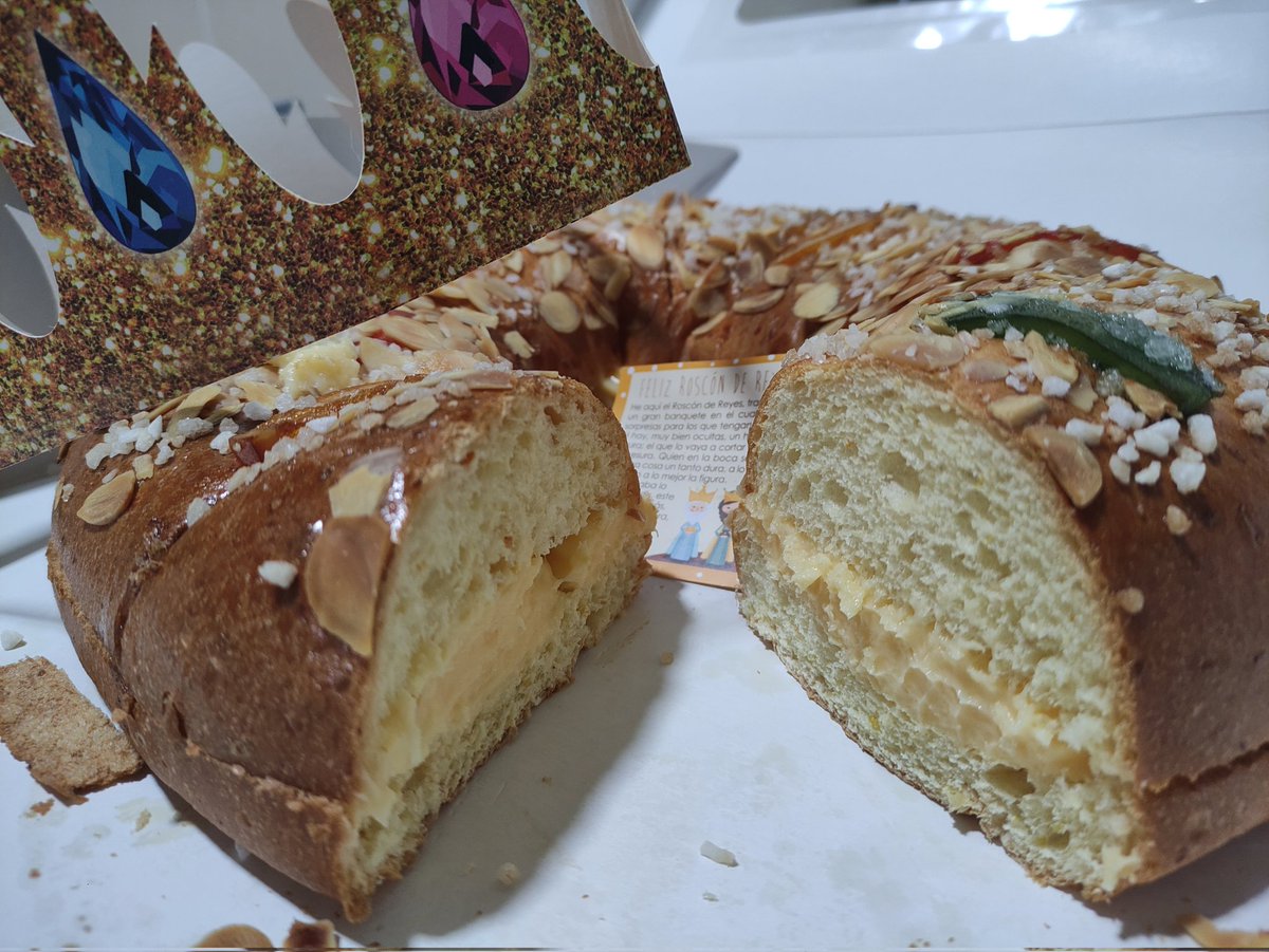 Y el #RoscónDeReyes 
del <a href="/Hornobelluga/">El Horno de Belluga</a> #Murcia 
👑👑👑
🐫🐫🐫
🌠