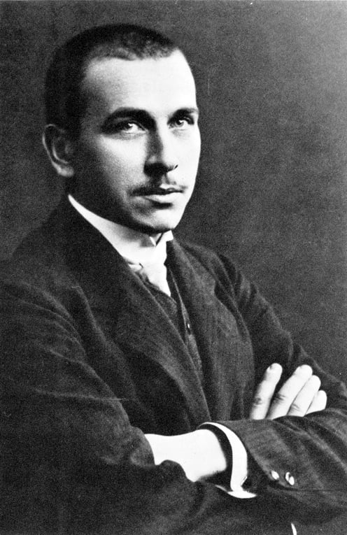 Geology_History's tweet image. On January 6, 1912, 32-year-old geophysicist Alfred Wegener delivered a  lecture to the Geological Association in Frankfurt am Main, presenting  for the first time his "continental displacement theory" to the public
...