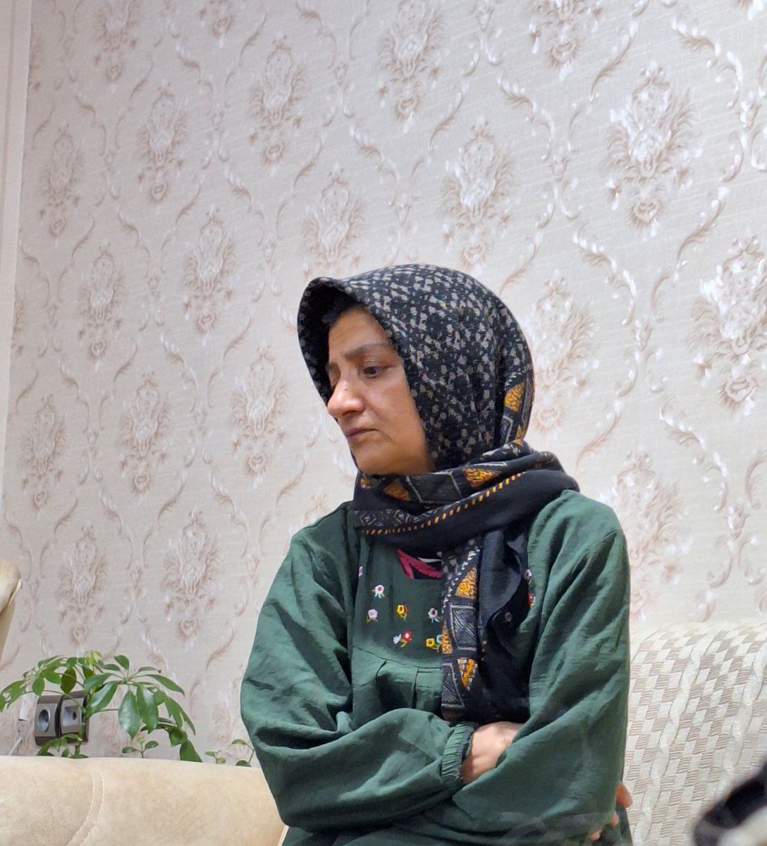 مامان منیژه دیگه چیزی به آزادی بابا ماشالله نمونده.
#ماشالله_کرمی