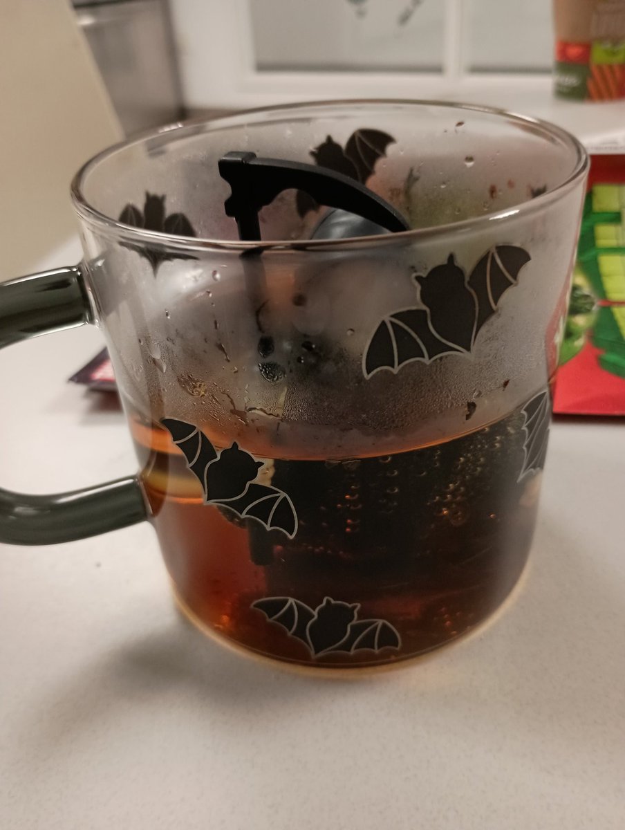 vampireminute's tweet image. Dark tea of death