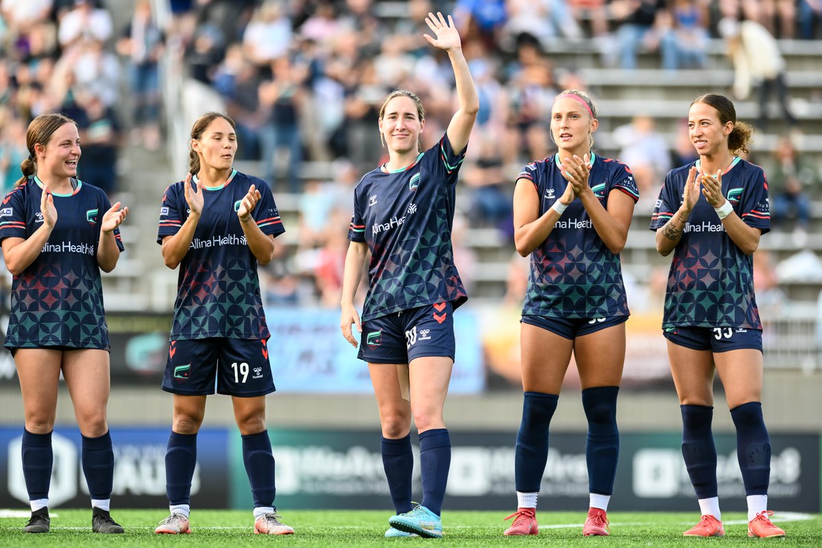 Path to pro: 𝘾𝙊𝙈𝙋𝙇𝙀𝙏𝙀 ✅

Congratulations to <a href="/MNAuroraFC/">Minnesota Aurora FC</a> all-time leading goalscorer <a href="/catrapp15/">Catherine Rapp</a> on signing with <a href="/spokanezephyrfc/">Spokane Zephyr FC</a> in the <a href="/GainbridgeSL/">Gainbridge Super League</a>! 👏