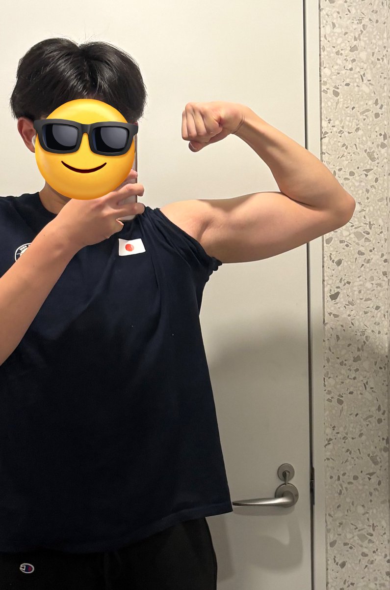 rd____k's tweet image. 2026年も筋トレ頑張る💪