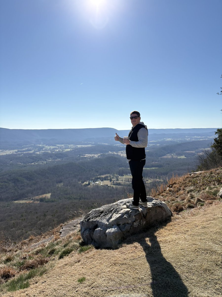 awmckinney's tweet photo. New Years celebration in the mountains with great friends! https://t.co/gURZT2sUgG