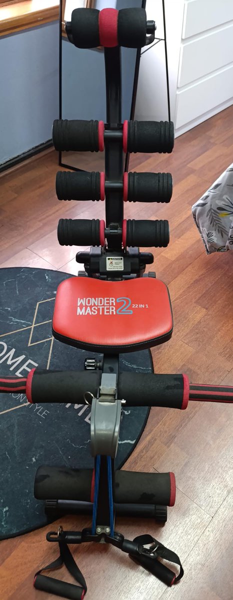 rockenaty's tweet image. Me ayudan compartir 🙏 Tengo estas maquinas con muy poco uso. Máquina para abdomen y cuerpo completo $30.000 - Tonificador de piernas y glúteos $15.000.- Consultas x inbox -  Retiro cerca de metro Moneda o metro parque almagro #Verano #Gimnasio #maquinas #gymlife