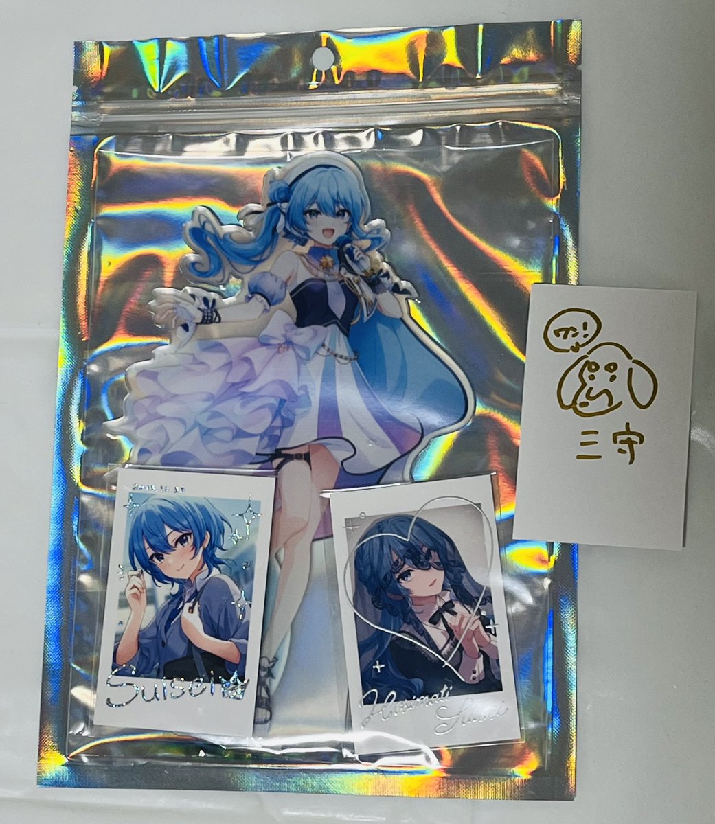 あづ チェキ アクスタ 三守先生のアクスタとチェキ買えて嬉しさ爆発してる！ ☄️のかわいい