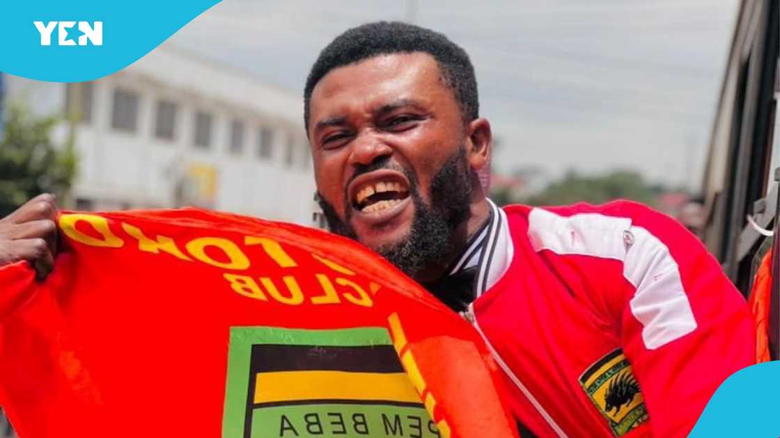 BigJoe_Kotoko's tweet photo. Let me post this before the year ends. 

You served well and you were passionate and committed to the course. 

Rest well. We have all learnt a lot from your demise.

We shall tell the story someday. 

Rest well my brother.

@AsanteKotoko_SC 
@GhanaLeague 
@ghanafaofficial https://t.co/2KmFuEjImZ