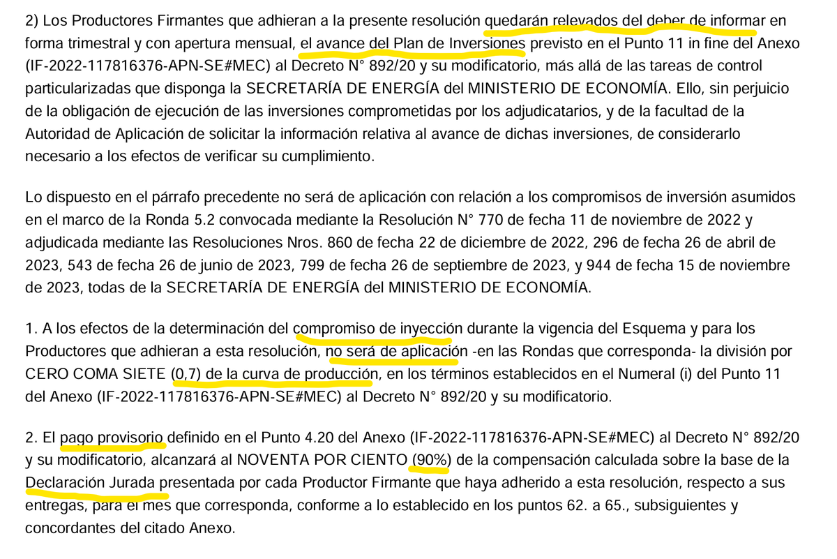 JJCarbajales's tweet photo. Entre brindis y AFAgate, el 26/12 la Sec. @Energia_Ar aprobó una invitación a las petroleras para ‘desarmar’ los contratos del #PlanGas que vencen en 2029.
Es voluntario… pero para estimularlas les ofrece 3 “regalitos”:
✅ Eliminar el control del plan de inversiones,
✅ No exigir un 30% de producción destinada al sector industrial, y
✅ Pagarles un 5% más de adelanto por volúmenes inyectados solo bajo declaración jurada y sin certificaciones.
Al mismo tiempo, el @MinEconomia_Ar anunció que extenderá los beneficios por 30 años del #RIGI para el Upstream de #VacaMuerta, sin explicar los motivos técnicos del cambio de opinión a 1,5 años de inicio del régimen de incentivo, y cuando VM rompe récords de producción en Oil&Gas.
https://t.co/7EV1mbXgiD