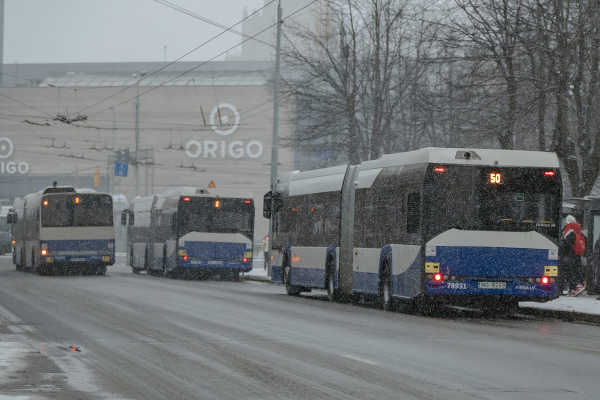 Rīdzinieki atbalsta nakts transporta ieviešanu un gājēju ielu attīstību galvaspilsētā! Gada nogalē veiktajā aptaujā noskaidrots, ka Rīgā deklarētie iedzīvotāji vecumā no 18 līdz 75 gadiem pozitīvi vērtē šogad ieviestos satiksmes organizācijas jauninājumus, tostarp gājēju ielas un