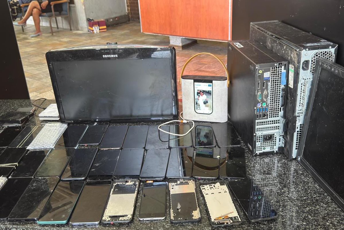 Abramjee's tweet image. Pics and video: