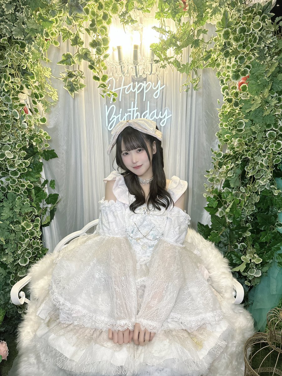 Mirror,Mirror(ミラミラ)巴月もえランチェキ14枚セット 巴月もえ【Mirror,Mirror】 (@MM____moe) / Posts / X