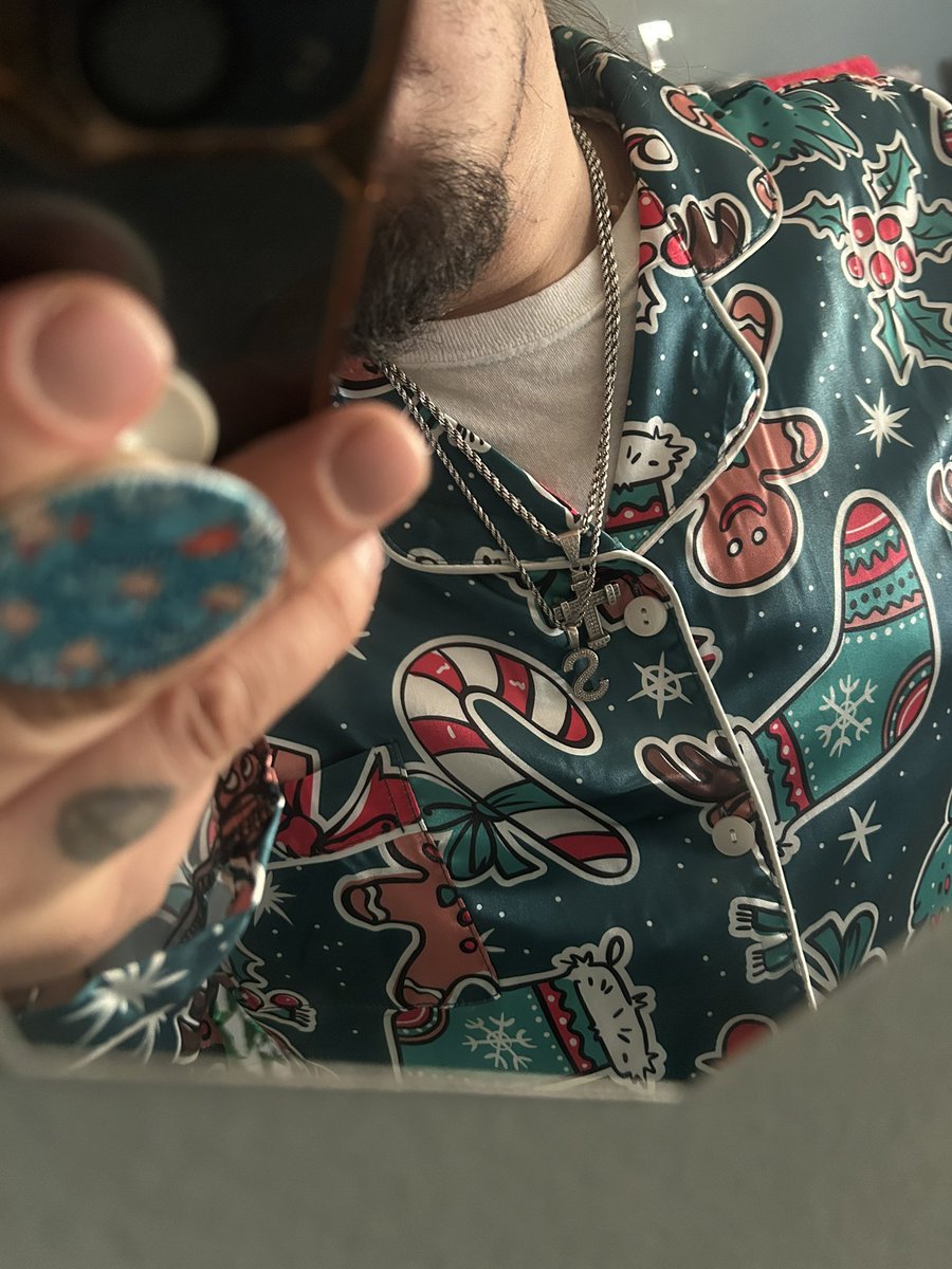 K1ngg_Sal tweet media