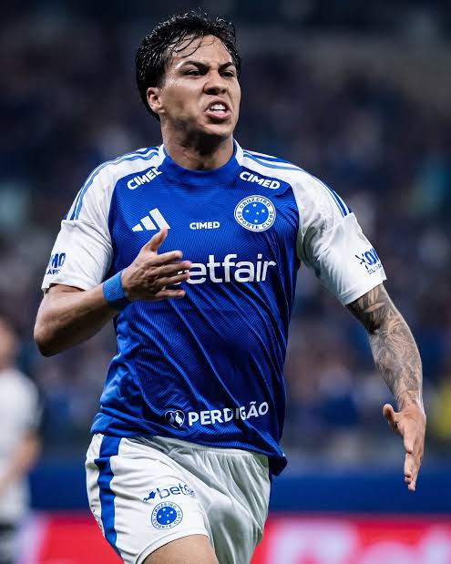 CECplaneta's tweet photo. 🚨 INFORMAÇÃO 

Real madrid tem interesse na contratação do atacante Kaio jorge, do cruzeiro. 

🗞️ @RudyGaletti https://t.co/KbCcOA1juT