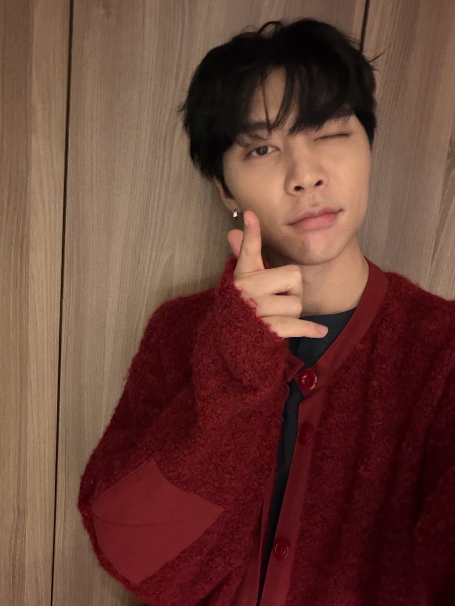 Behind the JYANs tweet media