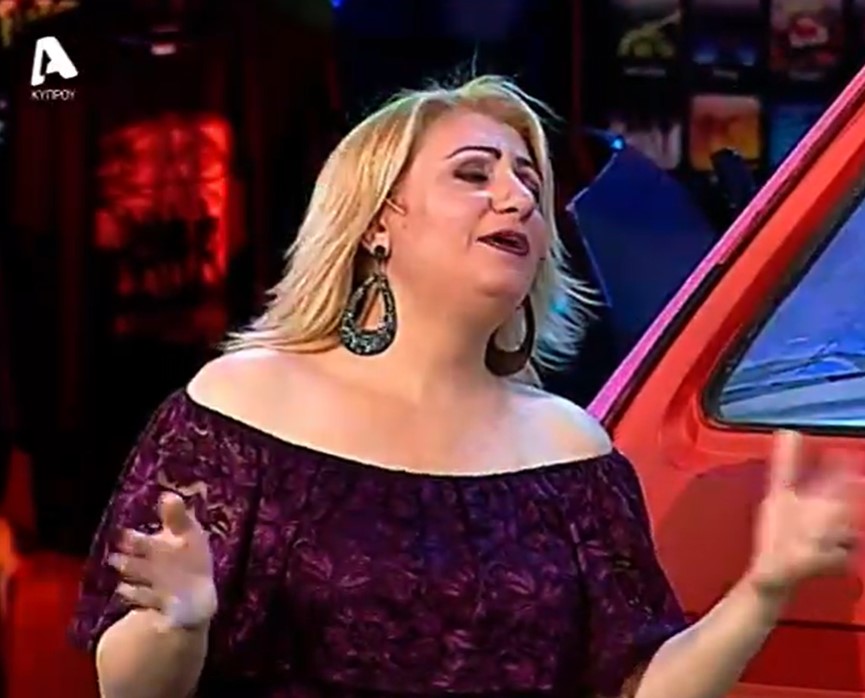 Η Θέκλα...(με την άδεια του Πάνου) Είναι ΣΕΞΟΥΑΛΑ και το μωβ χρώμα της πάει τρελά αλλά κι αυτό το χρώμα των μαλλιών. 

<a href="/TheklaPetridou/">Θέκλα Πετρίδου Καλαθά</a>  <a href="/Panoskkkal/">Panοs Θείος🥾🪖</a> #θεκλα #θεκλαπετριδου