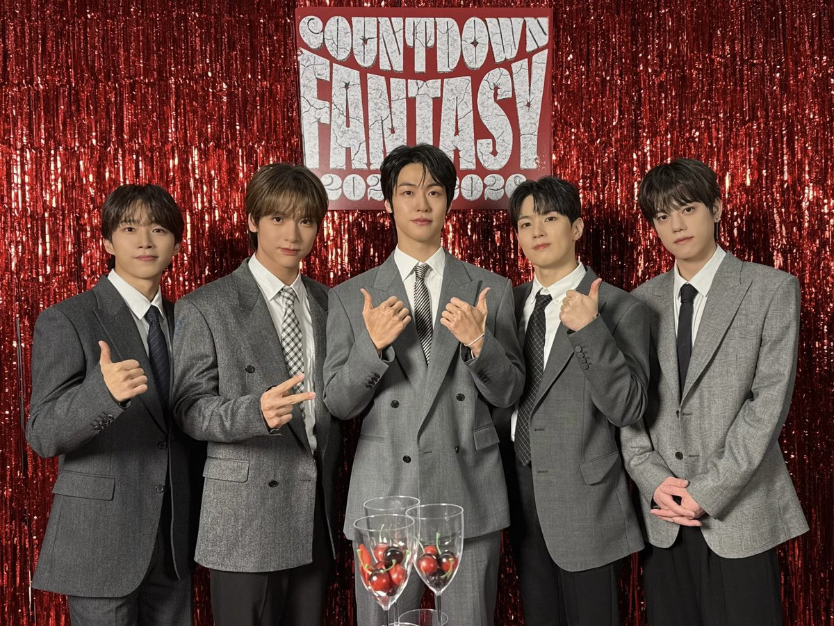 NFlyingofficial's tweet image. [📸] COUNTDOWN FANTASY 2025-2026

#NFlying #엔플라잉